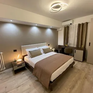 Hotel Plaza Ungheria, Palerme